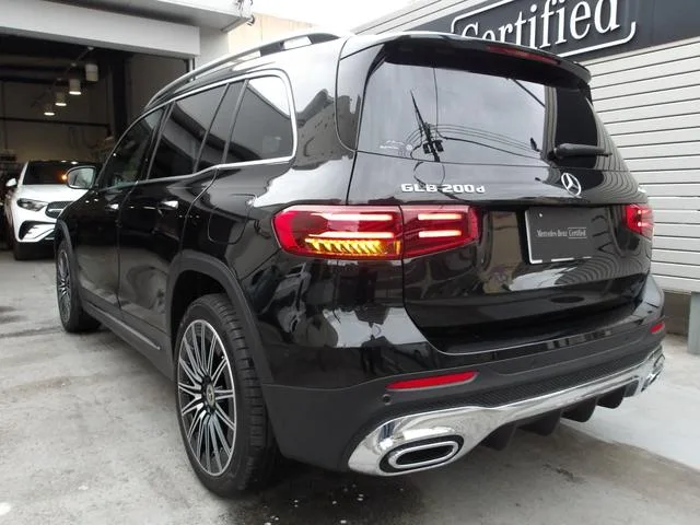 Mercedes-Benz GLB-Class GLB200D 4MATIC AMG LINE PACKAGE 2025 — миниатюра 4