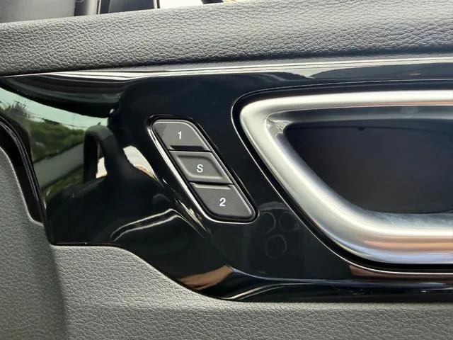 Chrysler Jeep JEEP COMMANDER LIMITED 2024 — миниатюра 4