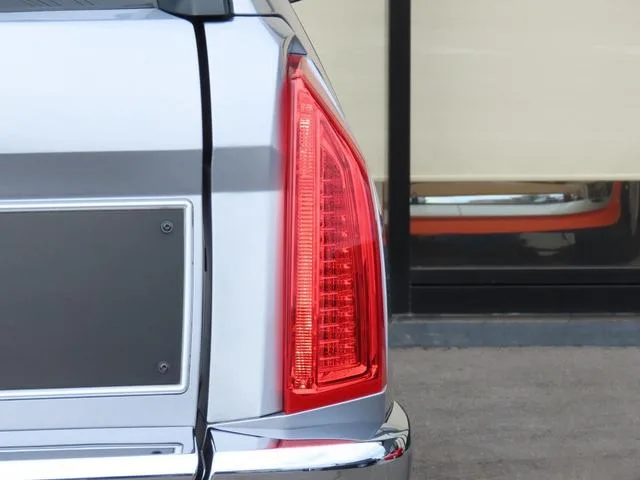 Mitsuoka BUDDY 20ST 2022 — миниатюра 5