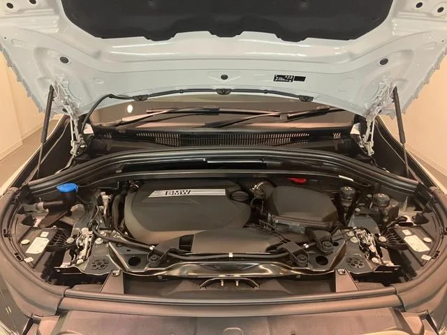 BMW X1 X DRIVE 20D M SPORT 2025 — миниатюра 4