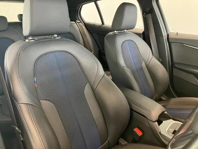 BMW 1 Series 118I M SPORT 2023 — миниатюра 4