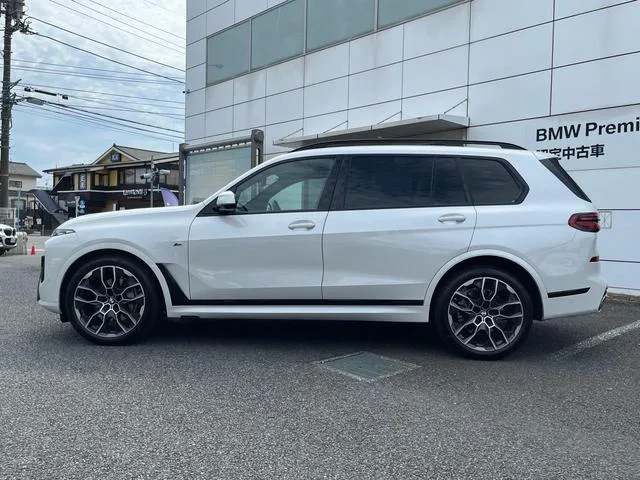 BMW X7 X DRIVE 40D M SPORT 2024 — миниатюра 3