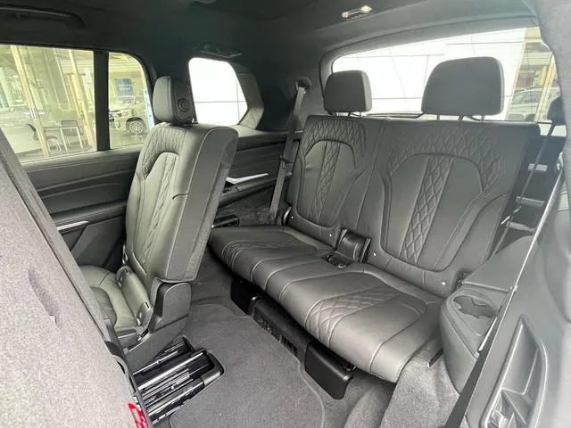 BMW X7 X DRIVE 40D M SPORT 2024 — миниатюра 4