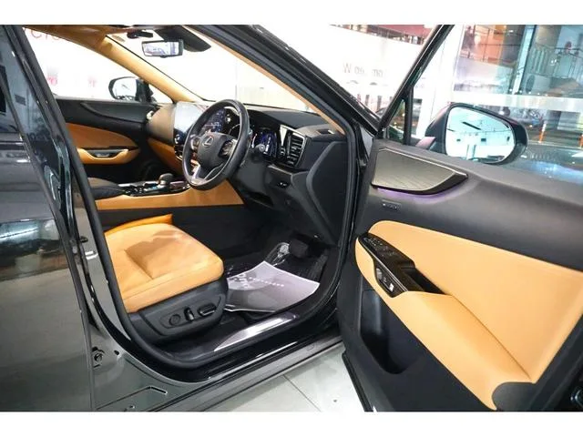 Lexus NX NX350H VERSION L 2023 — миниатюра 3