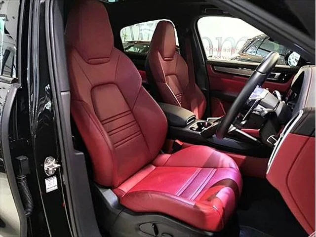 Porsche Cayenne Coupe CAYENNE COUPE PLATINUM EDITION 2023 — миниатюра 3