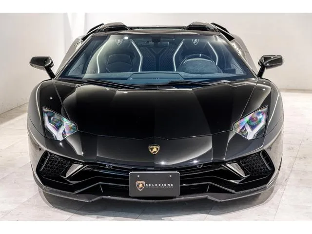 Lamborghini Aventador LP780-4 ULTIMAE LOADSTER 2022 — миниатюра 2