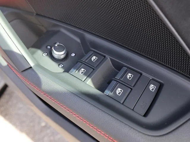 Audi RS3 BASE GRADE 2022 — миниатюра 5