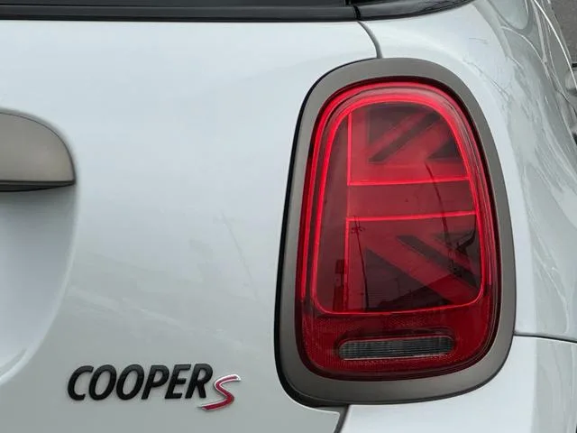 MINI MINI COOPER S RESOLUTE EDITION 2023 — миниатюра 4