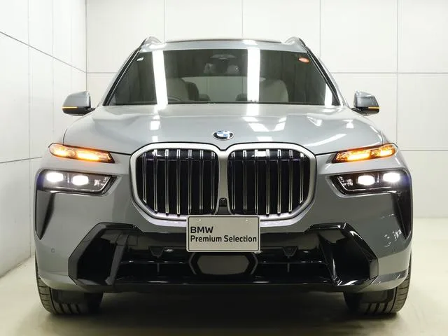 BMW X7 X DRIVE 40D M SPORT 2025 — миниатюра 3