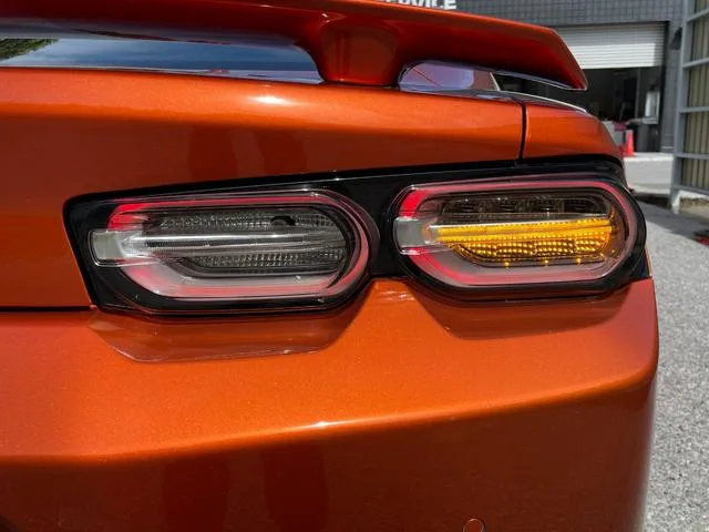 Chevrolet CHEVROLET CAMARO VIVID ORANGE EDITION 2023 — миниатюра 5