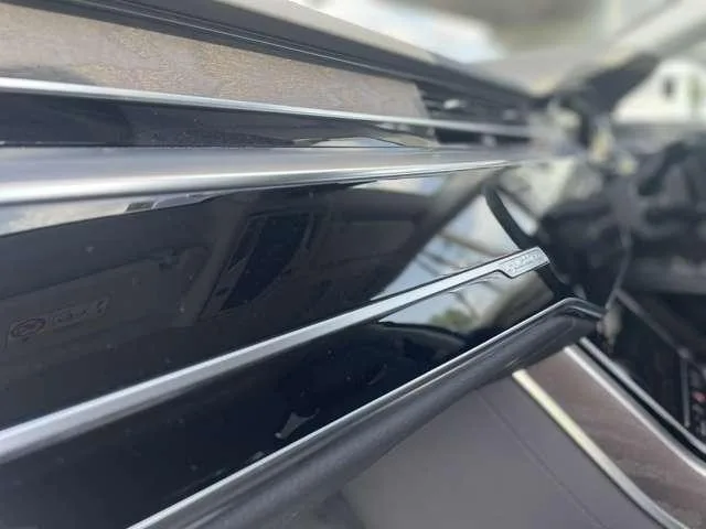 Audi A8 55TFSI QUATTRO 2022 — миниатюра 5
