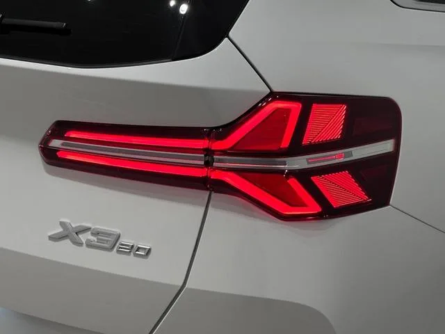 BMW X3 20 X DRIVE X LINE 2025 — миниатюра 4