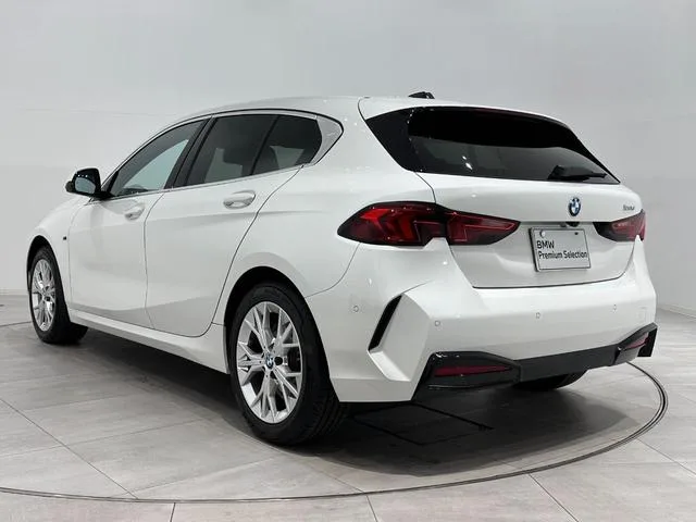BMW 1 Series 120D 2025 — миниатюра 3