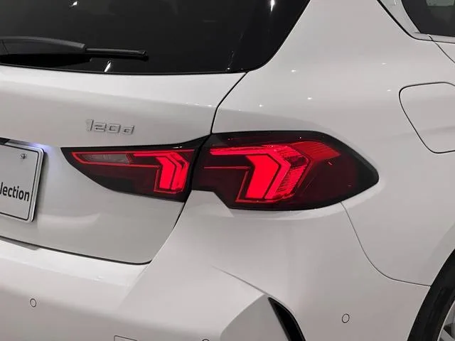 BMW 1 Series 120D 2025 — миниатюра 4
