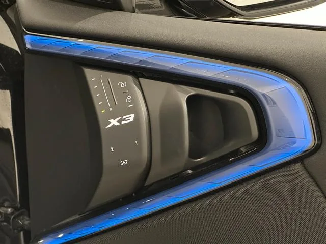 BMW X3 20D X DRIVE M SPORT 2025 — миниатюра 4
