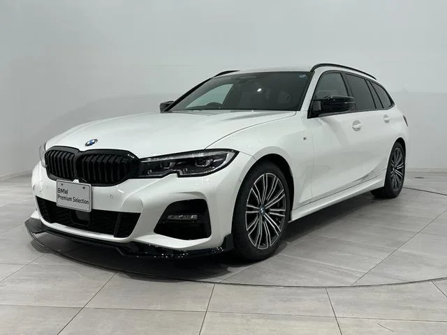 BMW 3 Series 320i TOURING M SPORT 2022 — фото 1, купить с доставкой в Москву