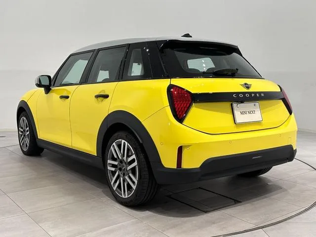 MINI MINI COOPER C CLASSIC TRIM 2025 — миниатюра 4