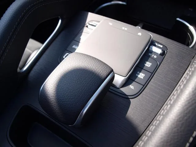 Mercedes-Benz GLE GLE300D 4MATIC AMG LINE PACKAGE 2025 — миниатюра 2