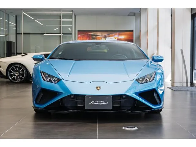 Lamborghini Huracan 2022 — миниатюра 2