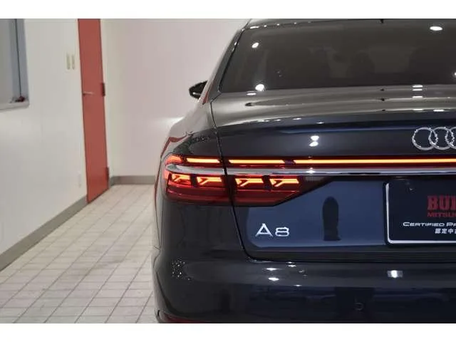 Audi A8 55TFSI QUATTRO 2023 — миниатюра 5
