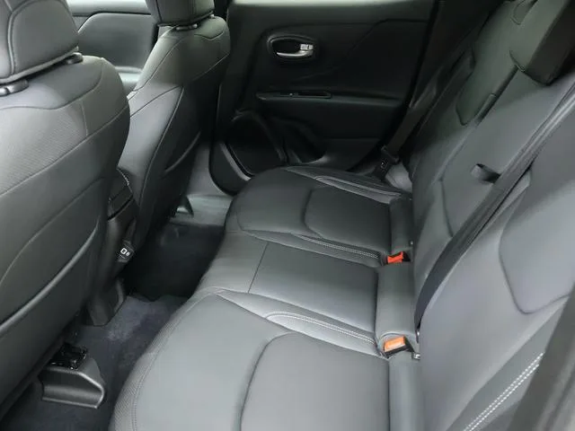 Chrysler Jeep JEEP RENEGADE ALTITUDE E-HYBRID 2025 — миниатюра 5