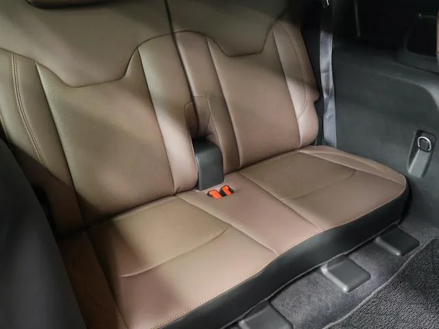 Chrysler Jeep JEEP COMMANDER LIMITED 2025 — миниатюра 5
