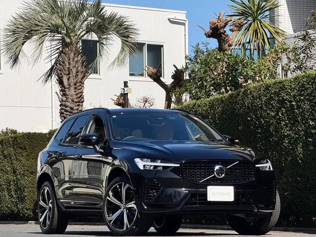 Volvo XC60 RECHARGE ULTIMATE T6 AWD PLUGIN HYBRID 2024 — фото 1, купить с доставкой в Москву