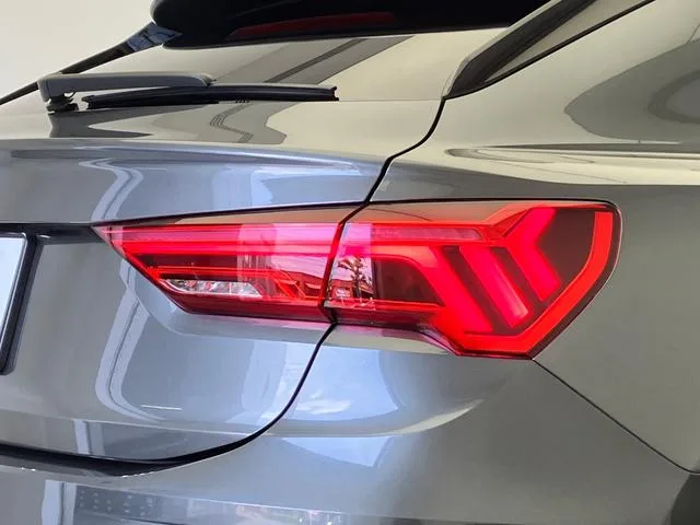 Audi Q3 SPORTBACK DYNAMIC EDITION 2024 — миниатюра 3