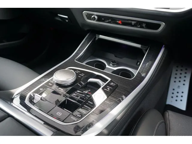 BMW X5 X DRIVE 40D M-SPORT 2024 — миниатюра 5