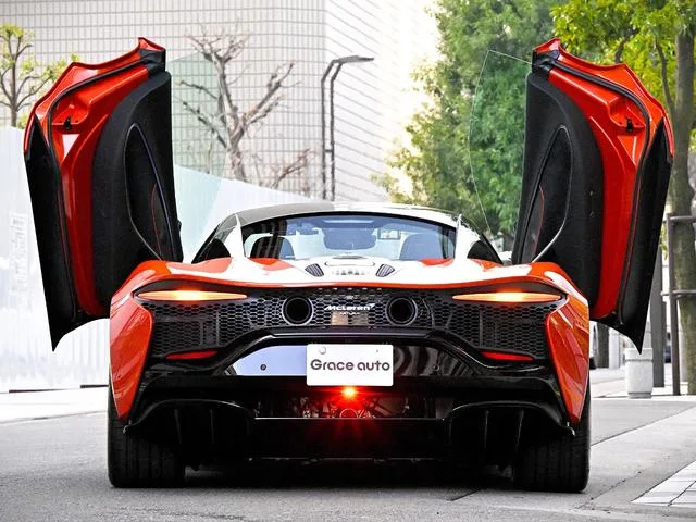McLaren Artura BASE GRADE 2023 — миниатюра 2