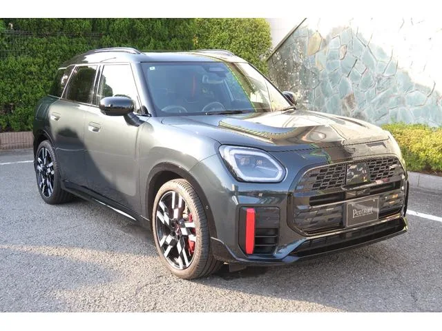MINI MINI JOHN COOPER WORKS COUNTRYMAN ALL4 JOHN COOPER WORKS TRIM 2024 — фото 1, купить с доставкой в Москву