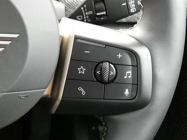 MINI MINI COOPER S FAVOURED TRIM 2025 — миниатюра 2