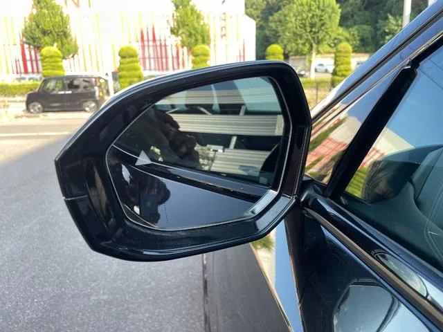 BMW 5 Series 523D X DRIVE TOURING M-SPORT 2025 — миниатюра 5