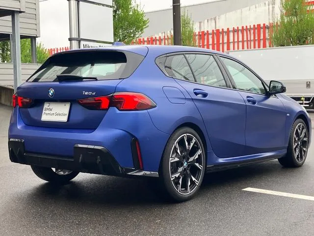 BMW 1 Series 120D M SPORT 2025 — миниатюра 4