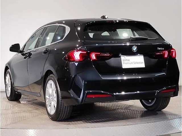 BMW 1 Series 120D 2025 — миниатюра 5