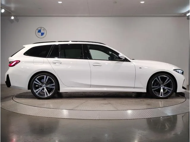 BMW 3 Series 320D X DRIVE TOURING M-SPORT EDITION SHADOW 2024 — миниатюра 3