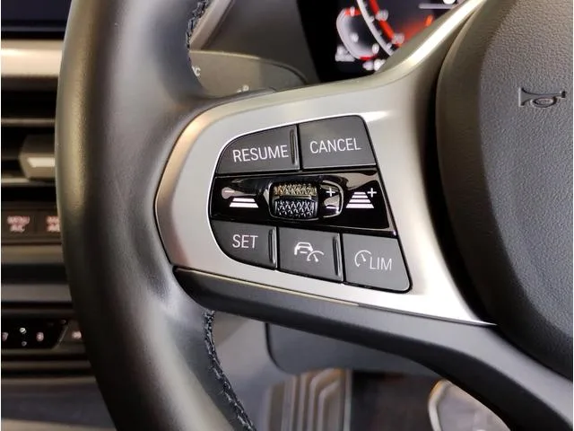 BMW 1 Series 118D M SPORT 2024 — миниатюра 4