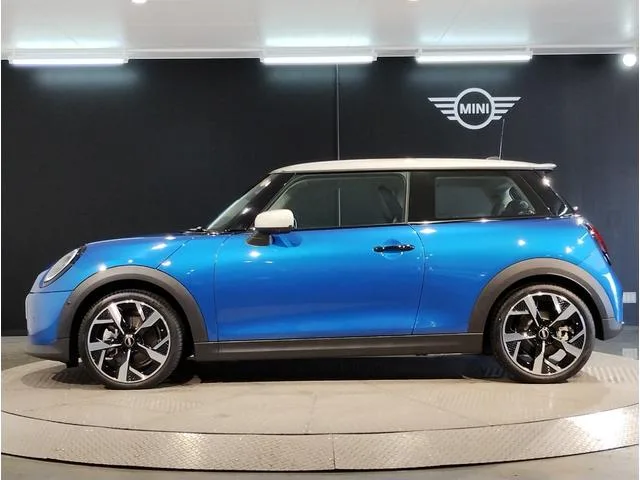 MINI MINI COOPER S CLASSIC TRIM 2025 — миниатюра 2