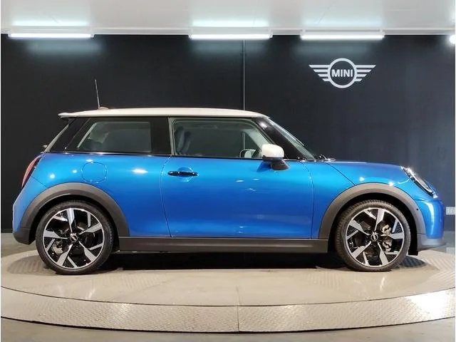 MINI MINI COOPER S CLASSIC TRIM 2025 — миниатюра 3