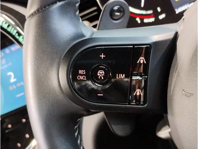 MINI MINI JOHN COOPER WORKS PREMIUM PLUS PACKAGE JOHN COOPER WORKS TRIM 2023 — миниатюра 4