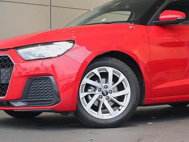 Audi A1 SPORTBACK 25 TFSI ADVANCED 2025 — миниатюра 3