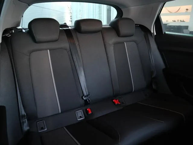Audi A1 SPORTBACK 25 TFSI ADVANCED 2023 — миниатюра 2