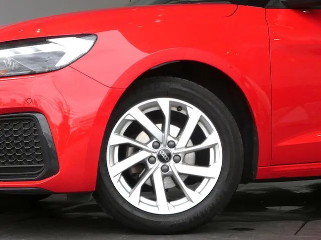 Audi A1 SPORTBACK 25 TFSI ADVANCED 2023 — миниатюра 3
