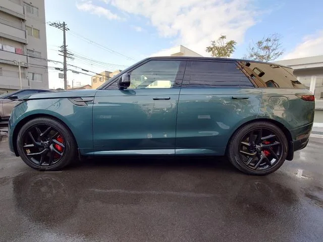 Land Rover Range Rover Sport AUTOBIOGRAPHY P550E 2024 — миниатюра 5