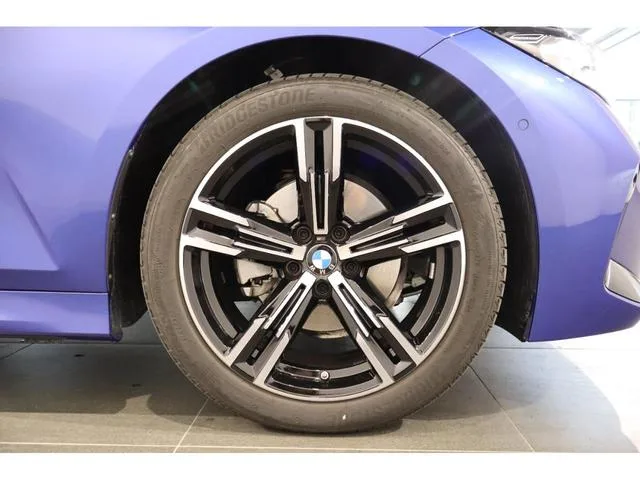 BMW 3 Series 320D X DRIVE M-SPORT 2025 — миниатюра 4