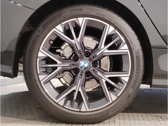 BMW 1 Series 120 M SPORT 2025 — миниатюра 4