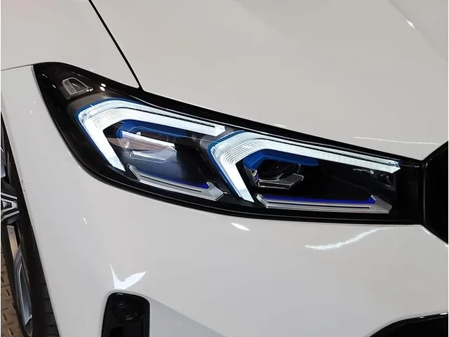 BMW 3 Series 320D X DRIVE M-SPORT EDITION SHADOW 2025 — миниатюра 5