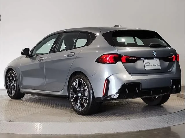 BMW 1 Series 120 M SPORT 2025 — миниатюра 2
