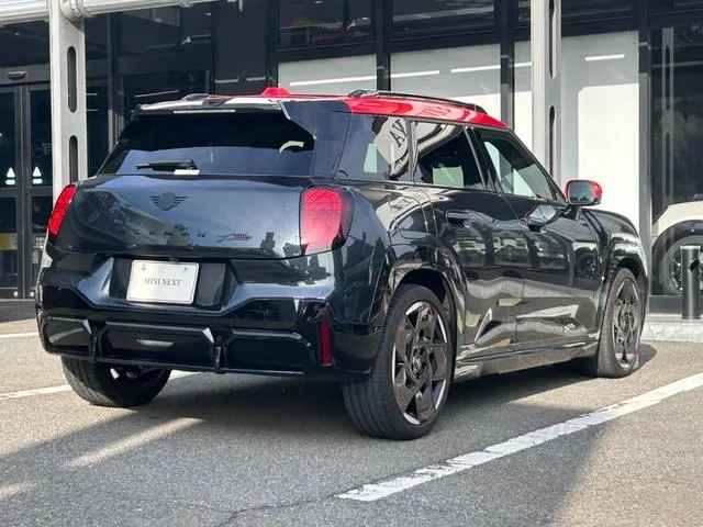 MINI MINI JOHN COOPER WORKS ACEMAN E JOHN COOPER WORKS TRIM 2025 — миниатюра 3
