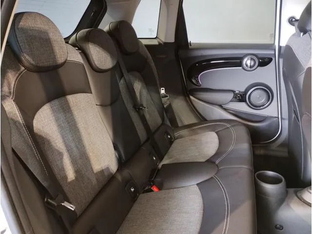 MINI MINI COOPER PREMIUM PLUS PACKAGE CLASSIC TRIM 2023 — миниатюра 5